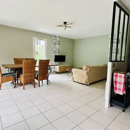 Апартаменты Confort 4 Pers. Avec Terrasse Et Jardin - Proche Centre - Fr-1-495-135 Камбо-ле-Бен