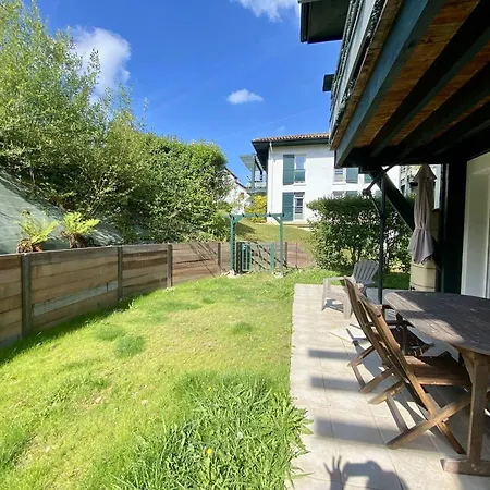 : 3 Pieces Avec Parking Et Animaux Acceptes - Fr-1-495-135 * Cambo-les-Bains